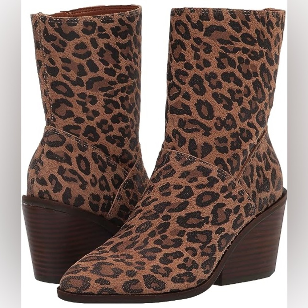 Lucky Brand Zip Up Sarey Ankle Boots Size 7.5